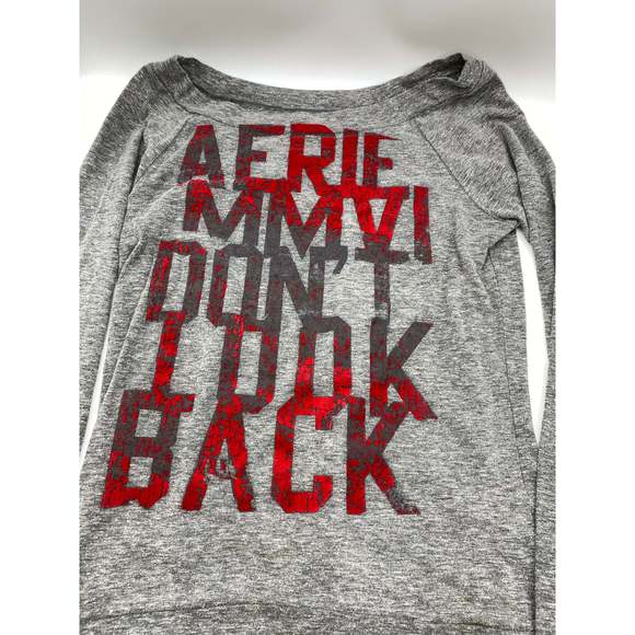 Lot Of Two Womens Athletic Tops, Size Small - Picture 3 of 5